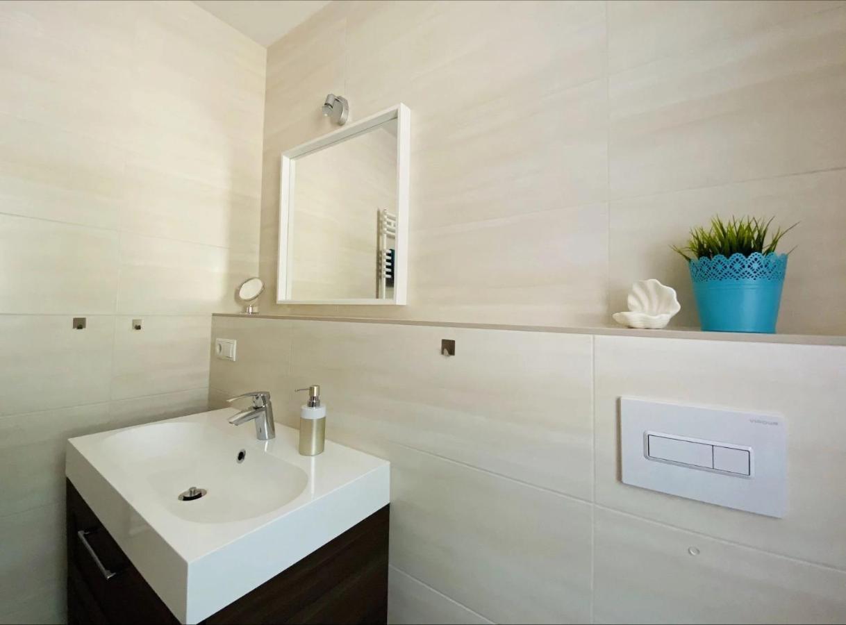 Bischofshof Apartment Sellin  Exterior photo